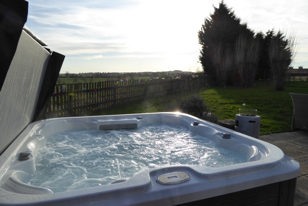 Brand new hot tub